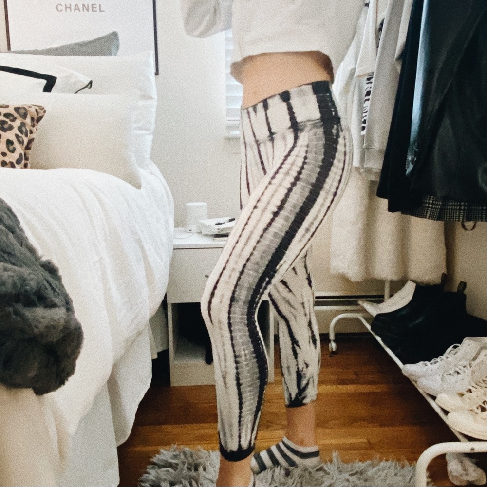 Calvin Klein Tie-Dye leggings